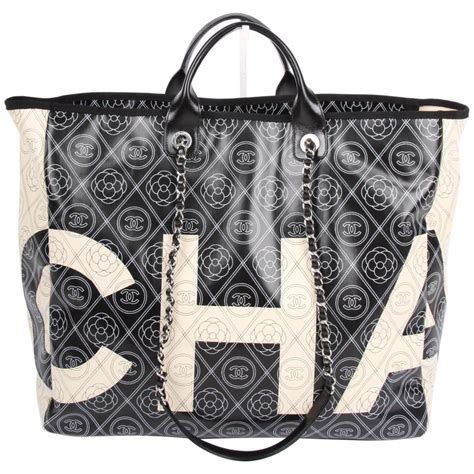 chanel black and white deauville canvas tote runway bag 2018|Chanel canvas large tote.